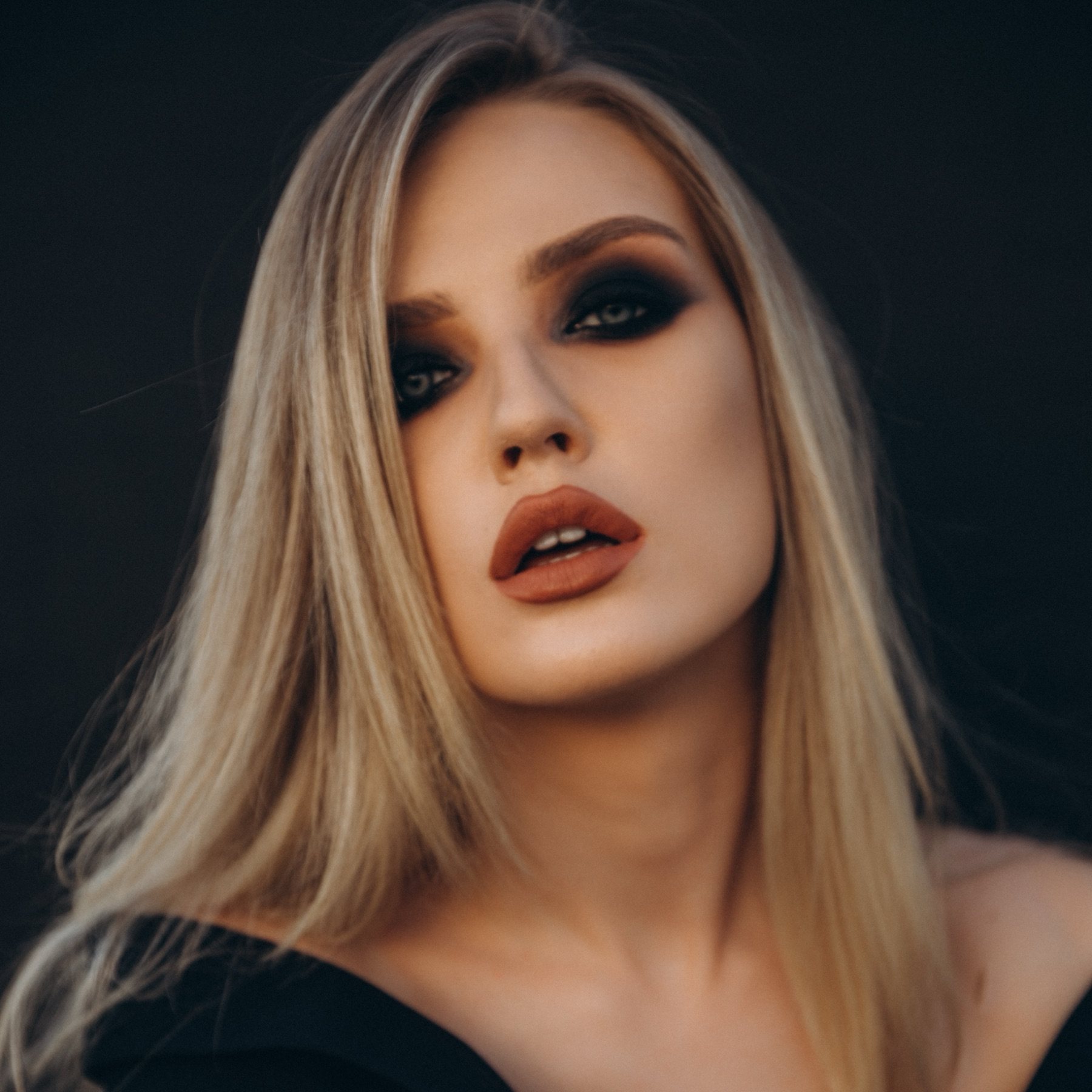 Glam 22