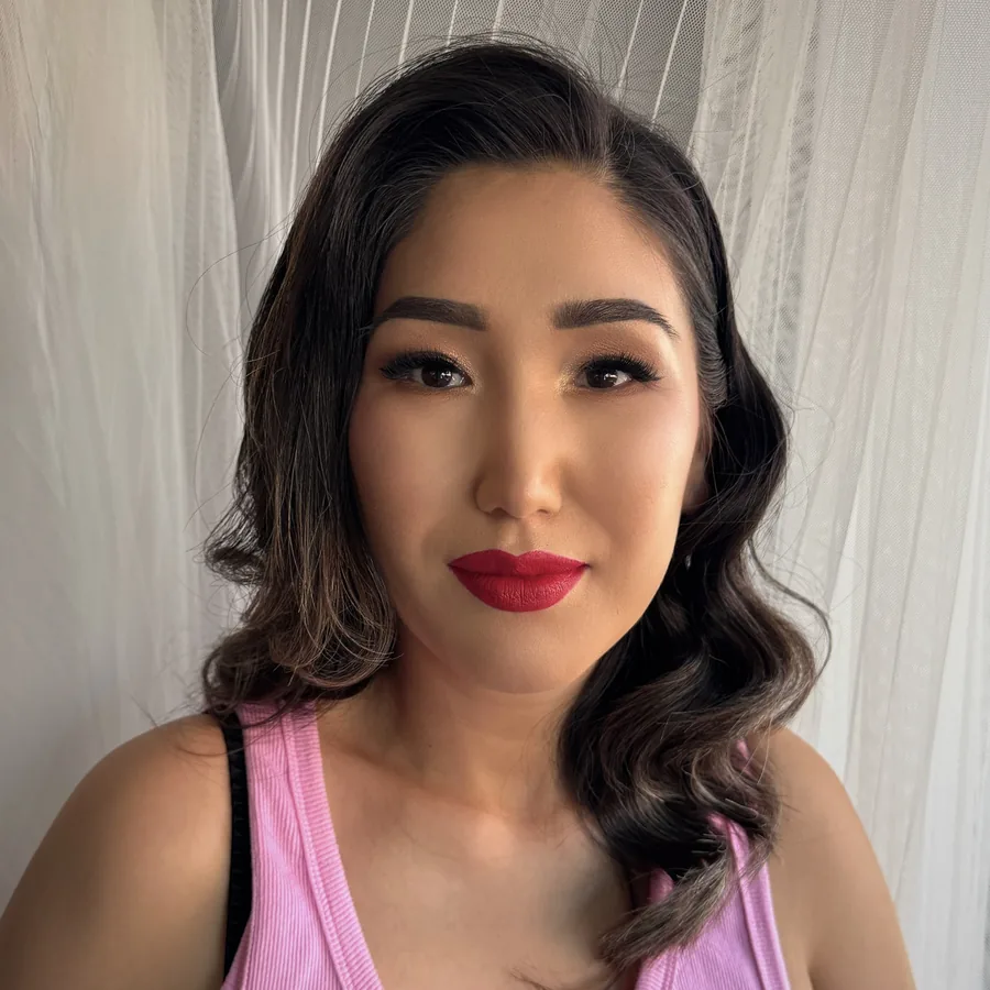 Long-wear red lip that holds all evening, glowing skin, second angle