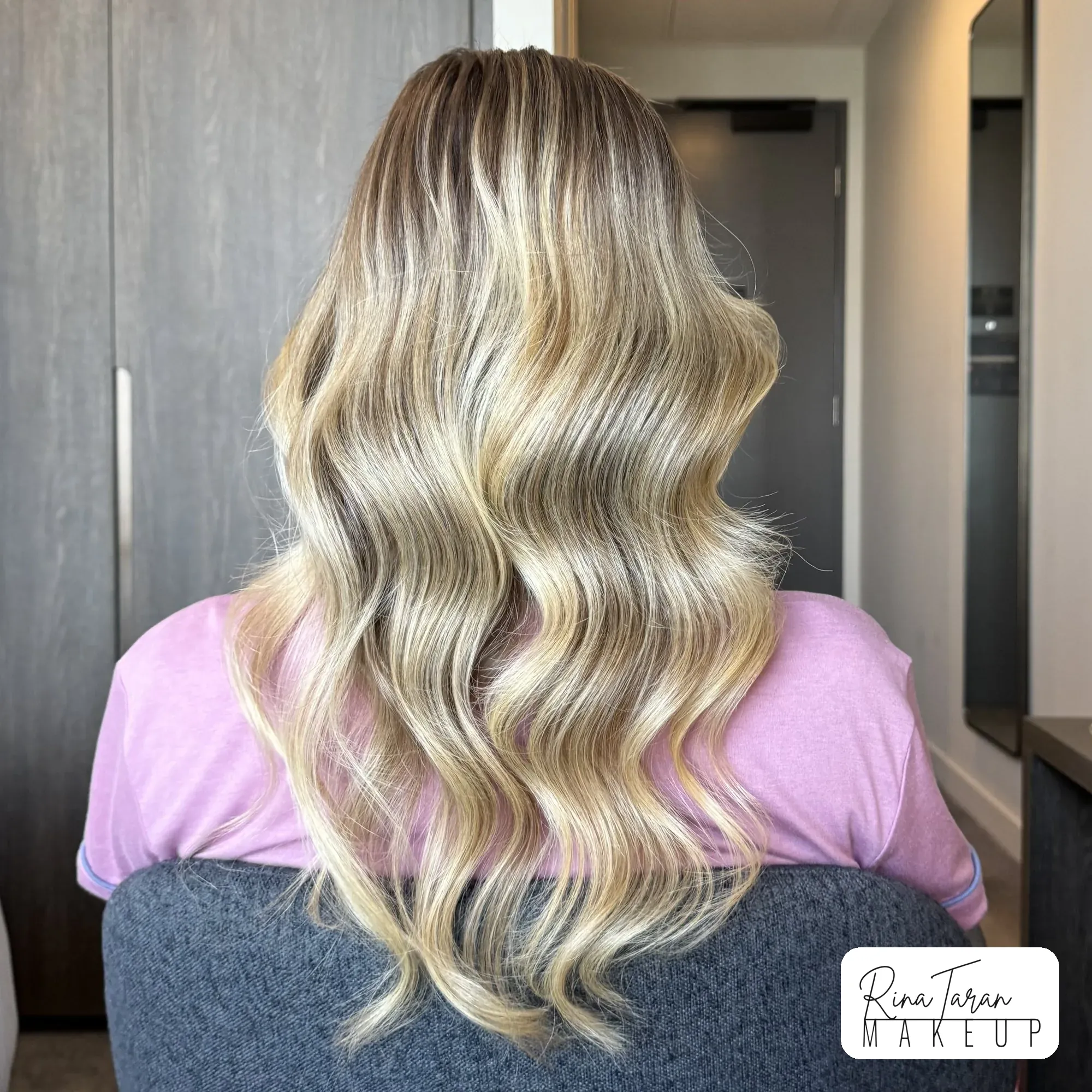 Tousled waves with plenty of movement, set to hold through a long evening